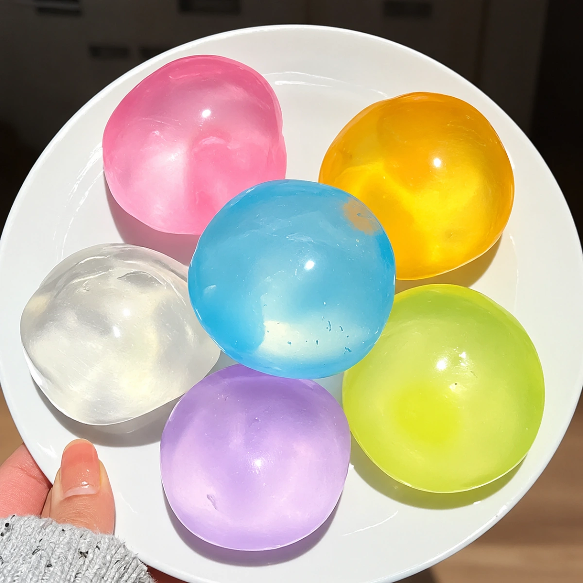 Stress ball trong suốt